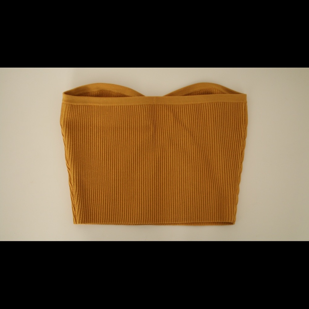Babaton Ribbed Top - Picture 3 of 4